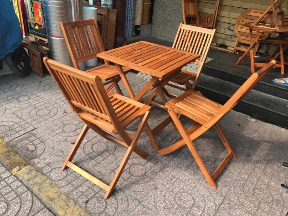 Bàn ghế gỗ xếp lớn