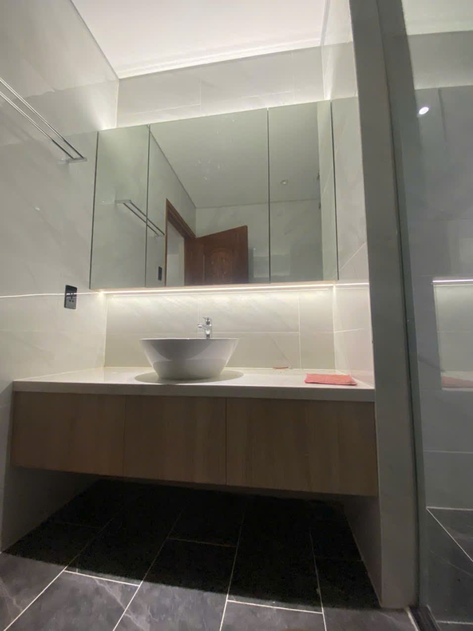13-TỦ LAVABO